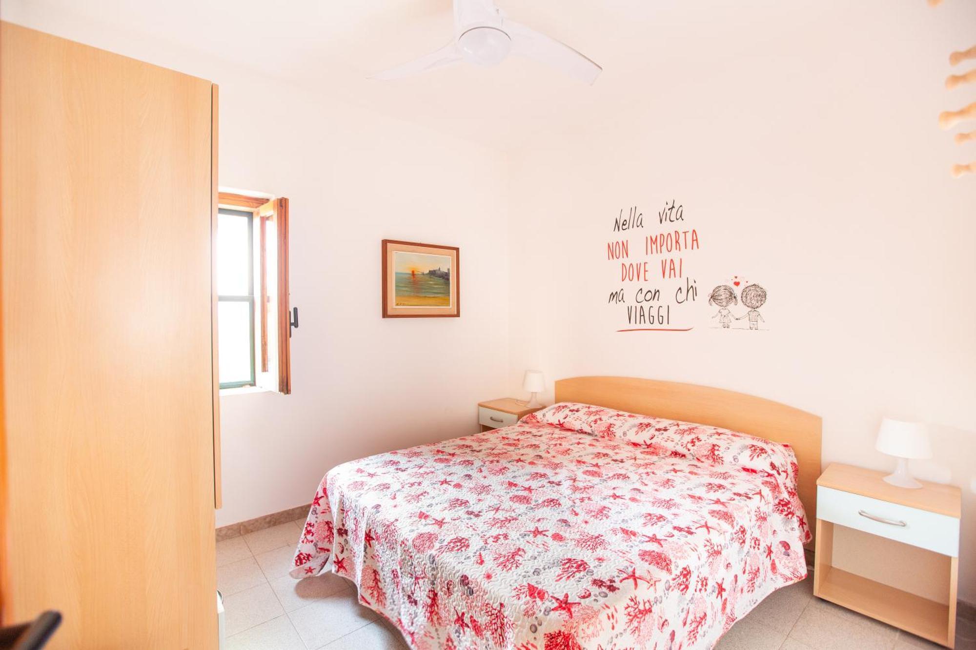 Centro Vacanze Piccolo Friuli Aparthotel Vieste Bagian luar foto